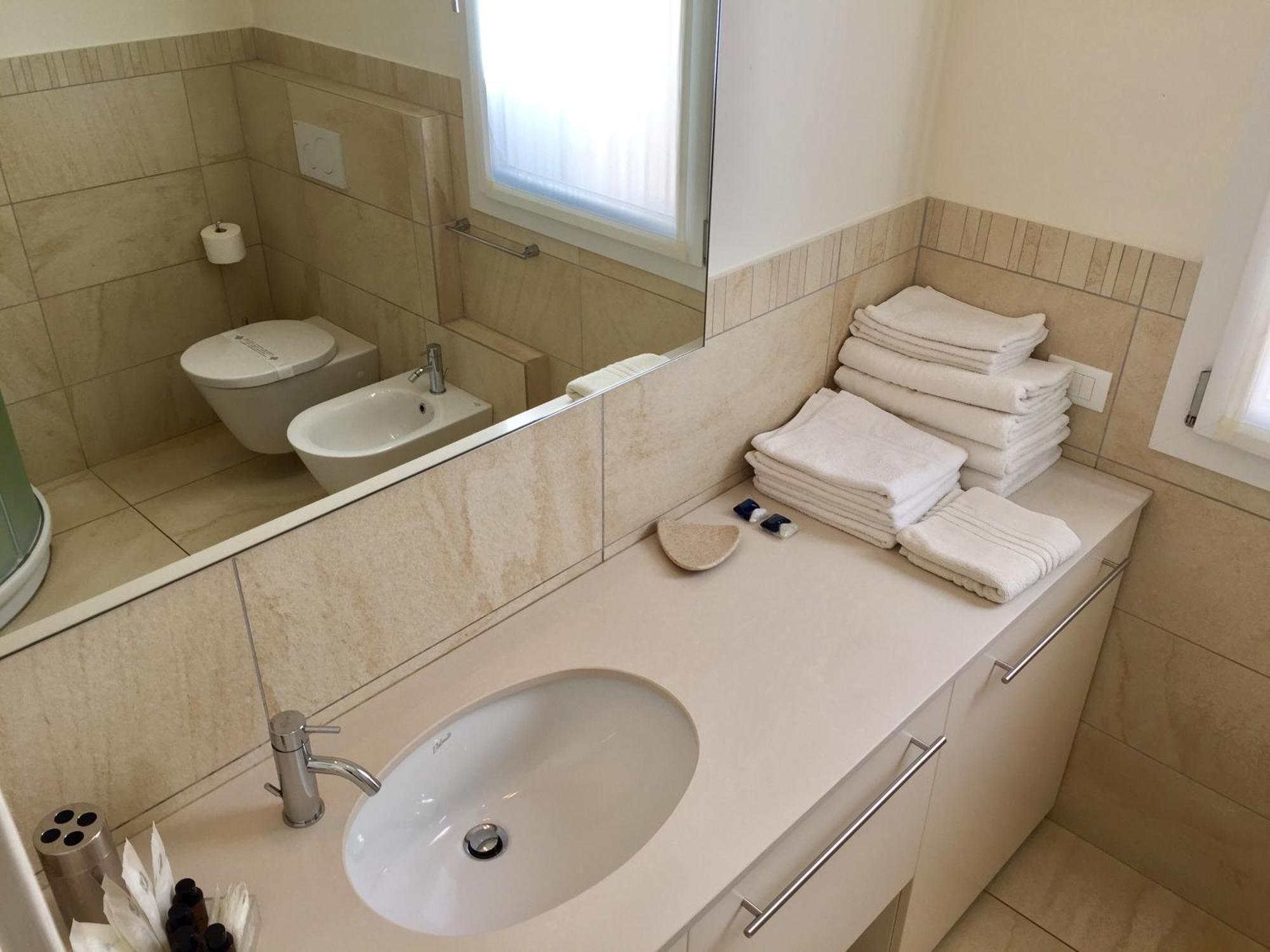 ソットマリーナResidenza Roma Marinaアパートメント エクステリア 写真