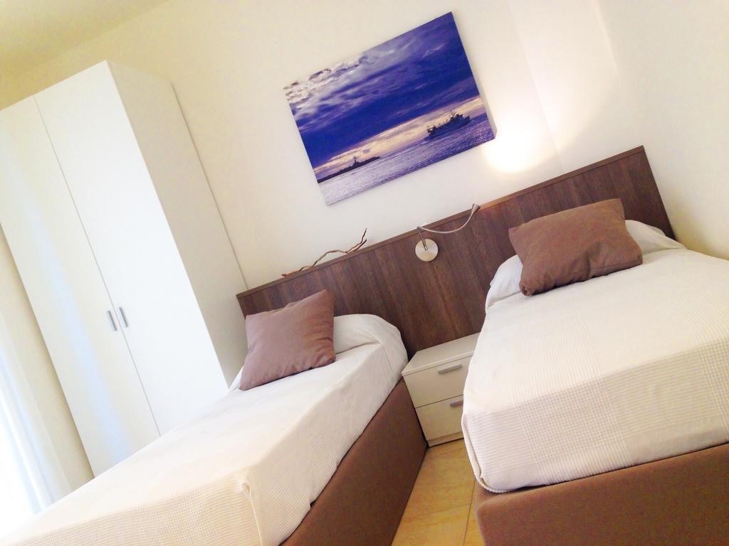 ソットマリーナResidenza Roma Marinaアパートメント 部屋 写真